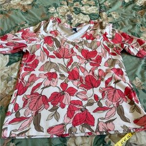 Karen Scott Red and Pink Floral Short Sleeve Tee